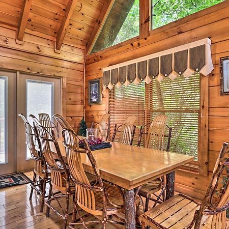 Pigeon Forge Getaway With Covered Patio And Hot Tub! ภายนอก รูปภาพ