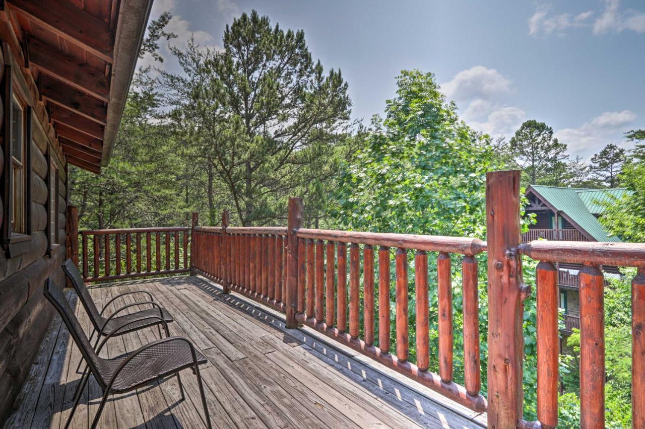 Pigeon Forge Getaway With Covered Patio And Hot Tub! ภายนอก รูปภาพ