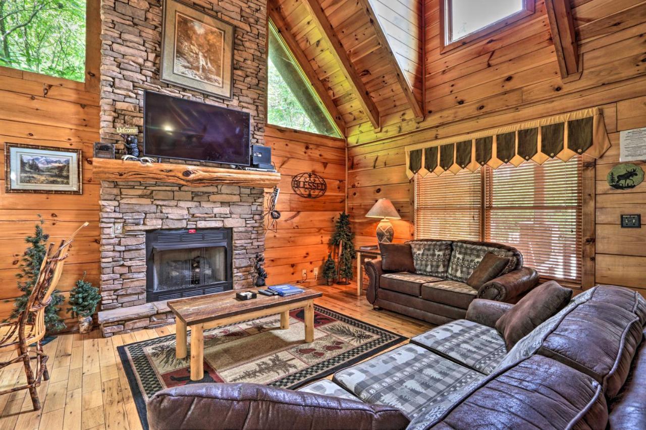 Pigeon Forge Getaway With Covered Patio And Hot Tub! ภายนอก รูปภาพ