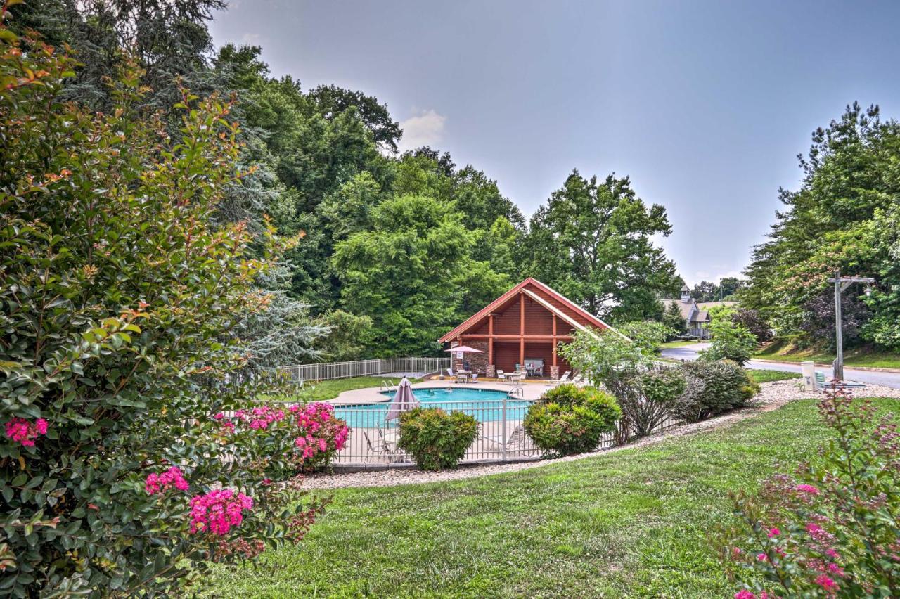 Pigeon Forge Getaway With Covered Patio And Hot Tub! ภายนอก รูปภาพ