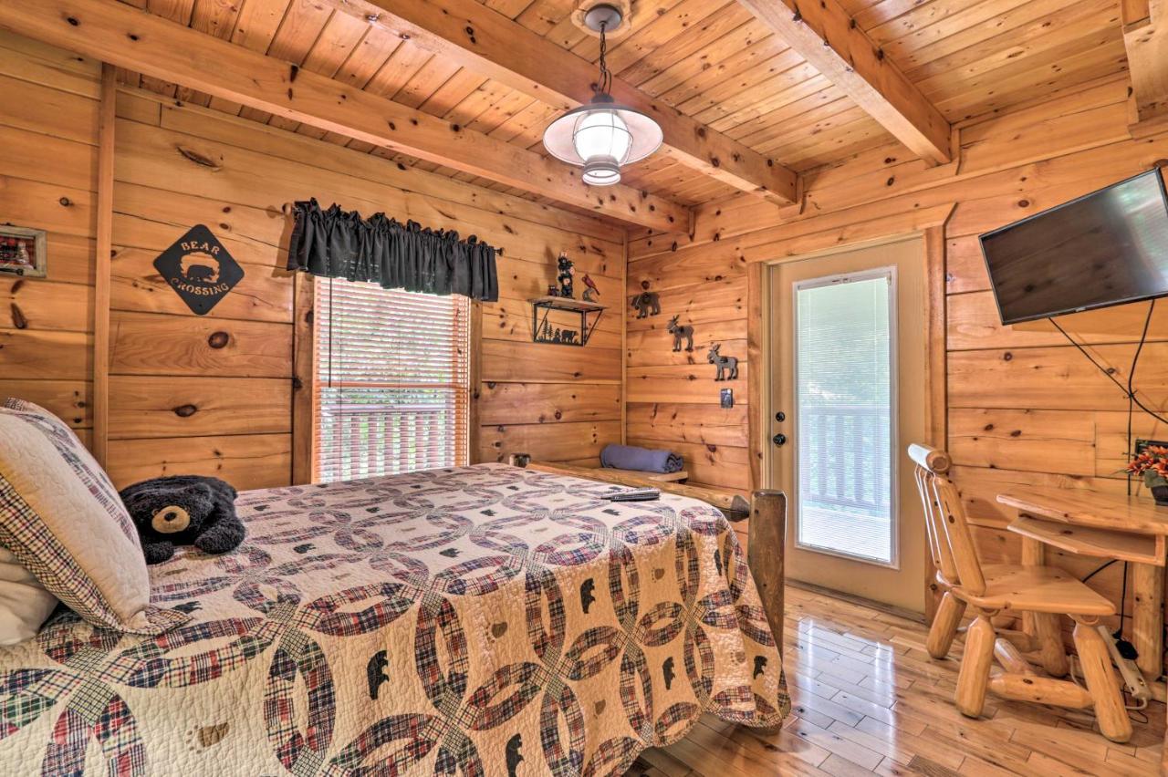 Pigeon Forge Getaway With Covered Patio And Hot Tub! ภายนอก รูปภาพ