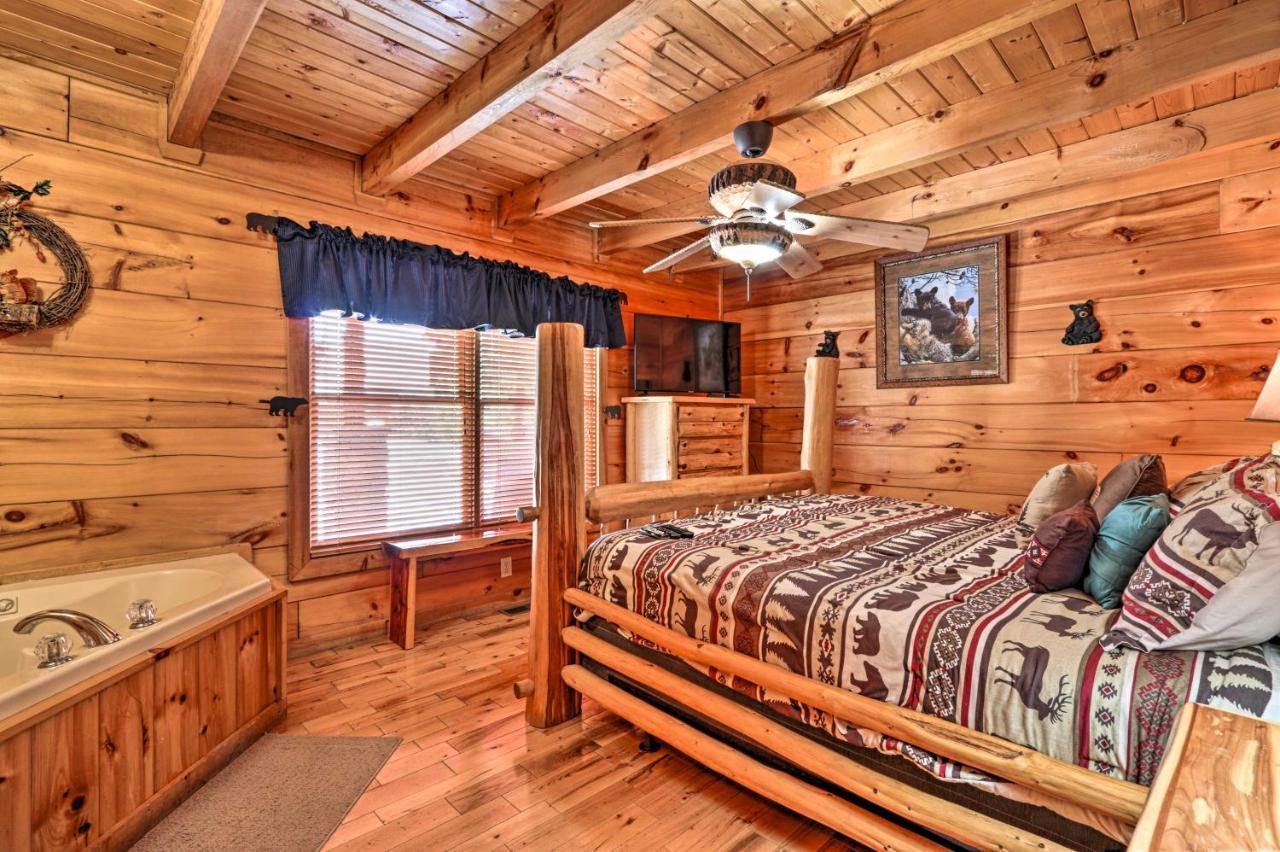 Pigeon Forge Getaway With Covered Patio And Hot Tub! ภายนอก รูปภาพ