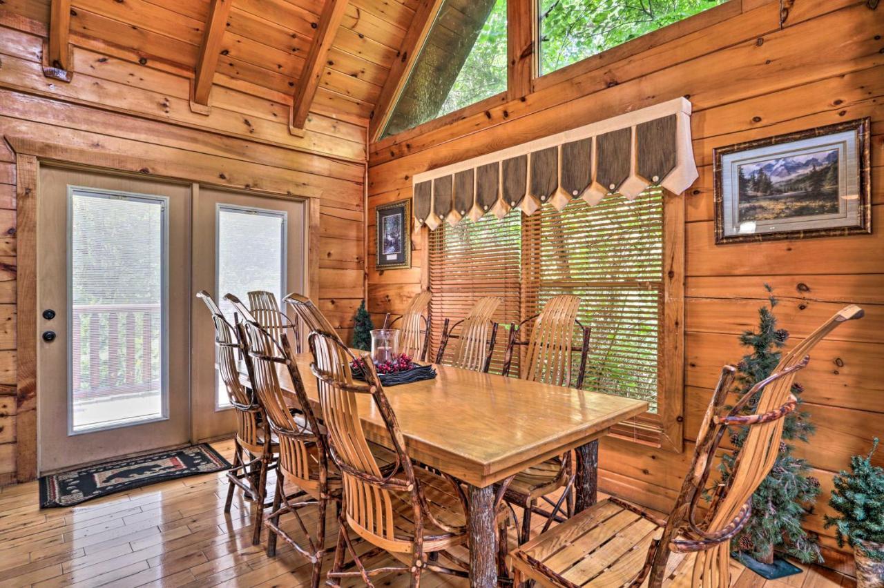 Pigeon Forge Getaway With Covered Patio And Hot Tub! ภายนอก รูปภาพ
